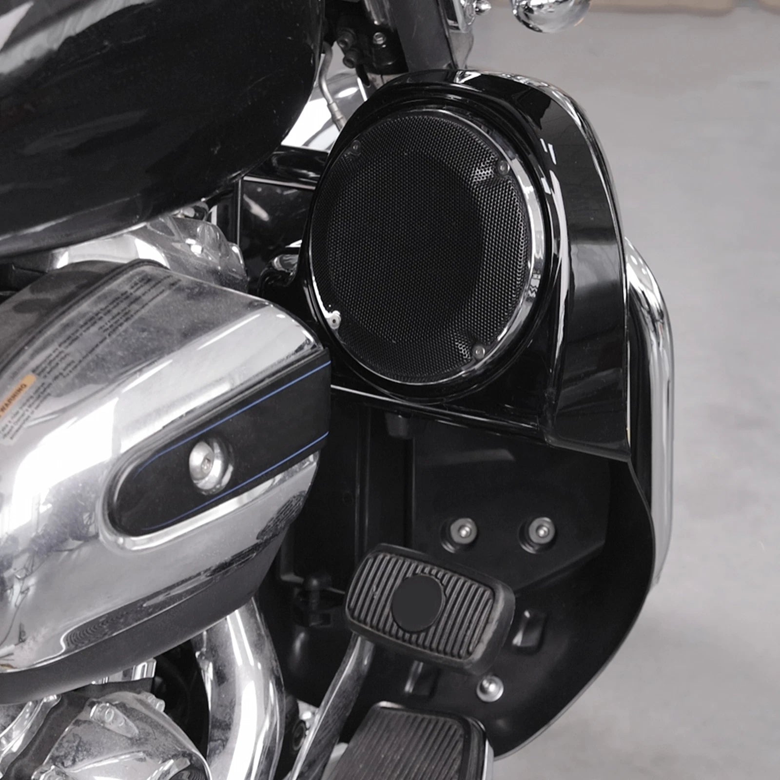 Lower Vented Leg Fairing Speaker Grills for Harley Electra Glide (2014–2024)