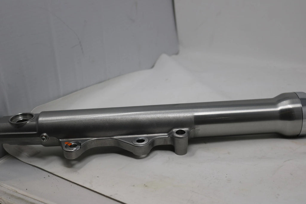 Left Fork Leg for Harley-Davidson FXRT FXRS FXRC (1988–1993) 45791-88