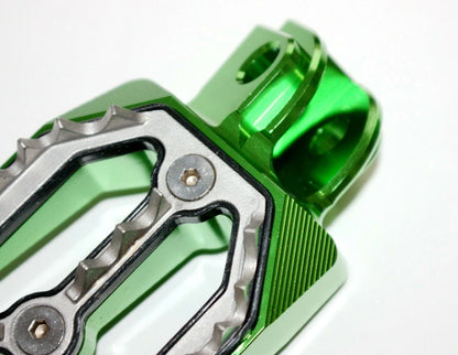 CNC Green Stainless Footpeg for KTM 65SX (2000–2023) FX205