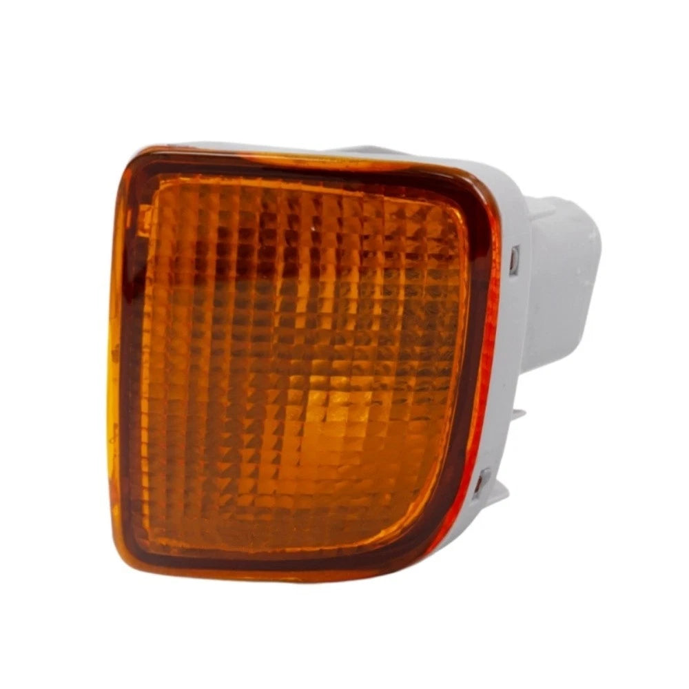 Left Side Turn Signal Light Lamp 81520-04010 for Toyota Tacoma (1998–2000)