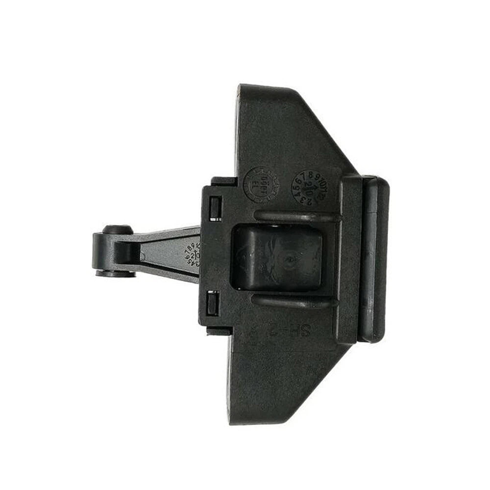 Tailgate Door Latch Trunk Lock Actuator for Renault Dacia Megane (7700838546)
