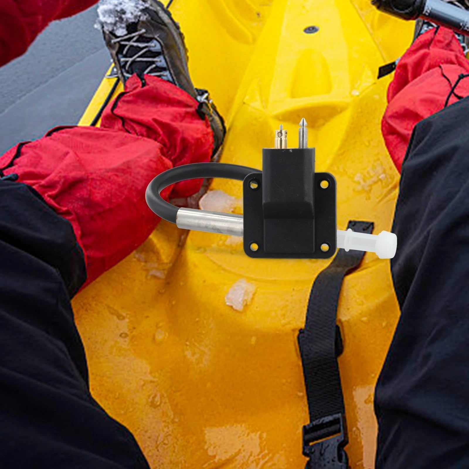 Connector for Boat Outboard Engines (12L, 24L Tanks)