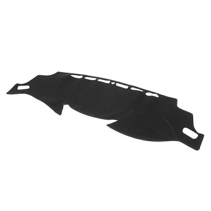 Dash Cover Mat for Nissan Qashqai (2016–2021)