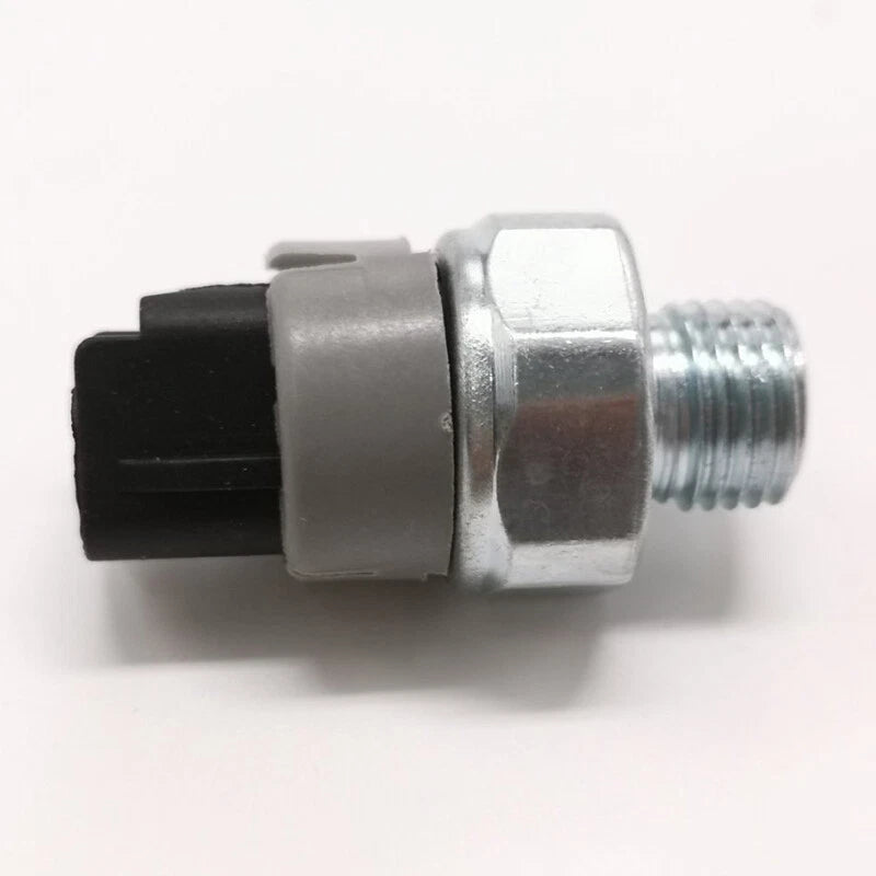 Oil Pressure Sensor 83530-E0220 for Kobelco SK200-8 SK250-8 SK260-8 (2008–2018)