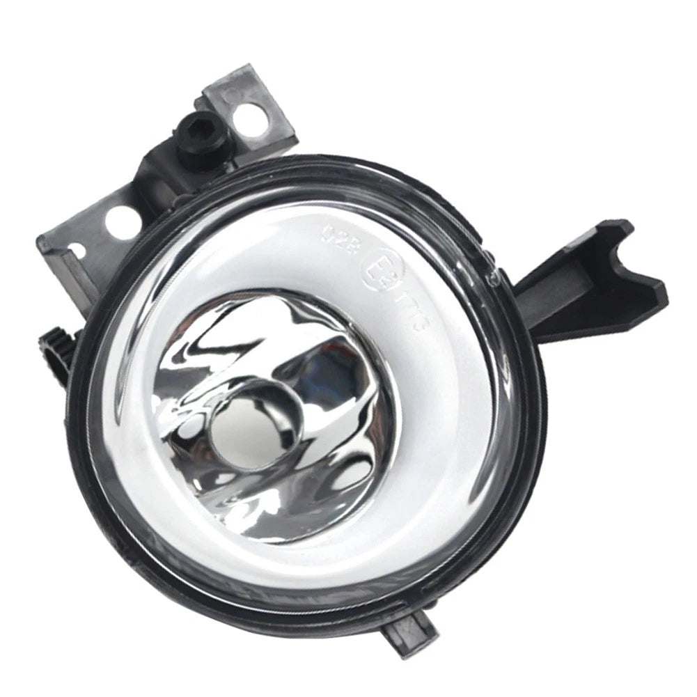 Left Front Fog Light Housing for VW Touareg (2003–2007)