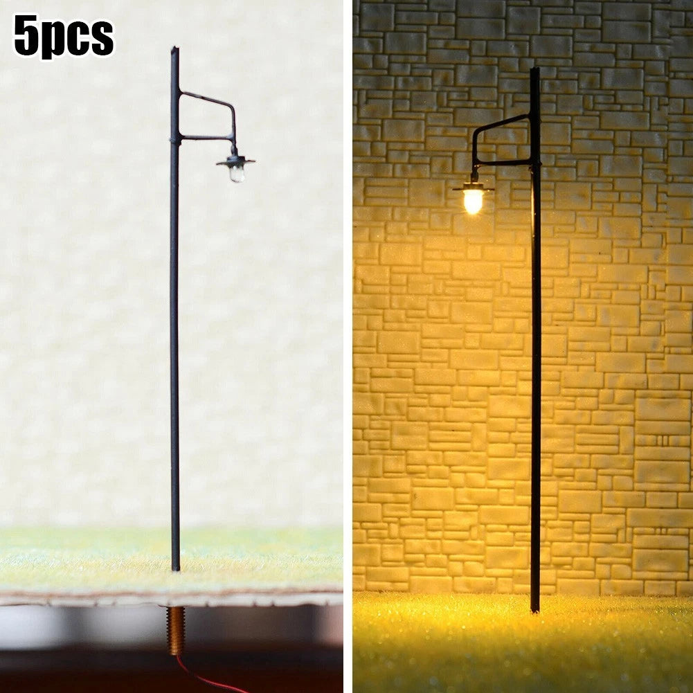 5Pcs LED Street Light for HO Scale Model Train (Station Yard)
