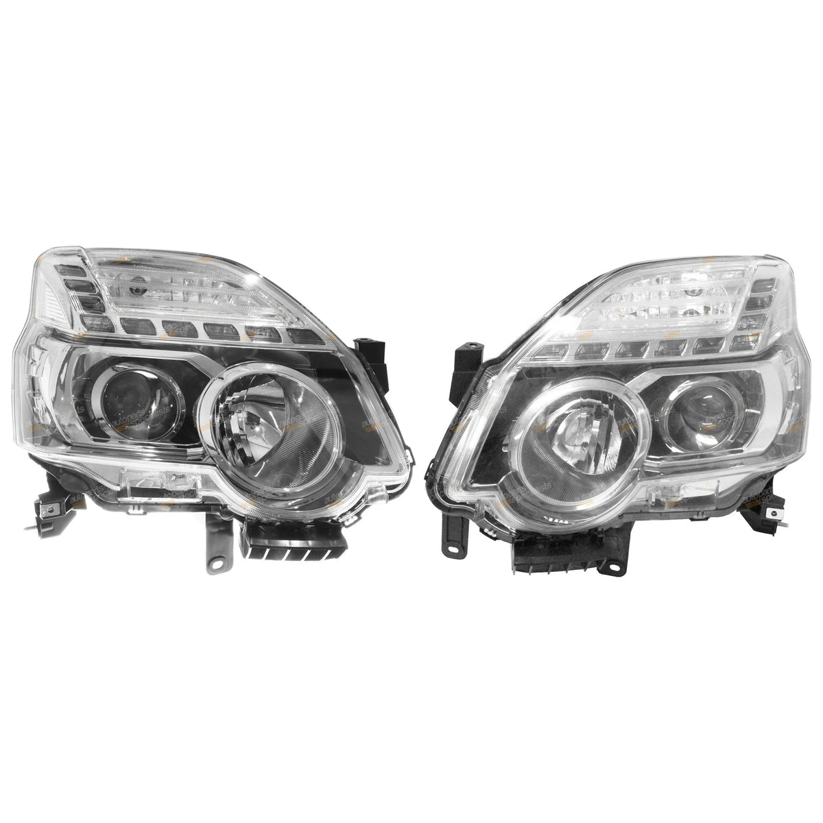 LH + RH Xenon Headlights for Nissan X-Trail T31 (2010–2014)