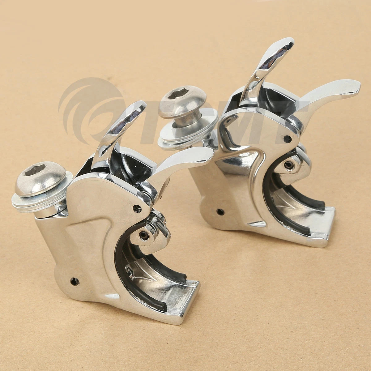 41mm Windshield Clamps for Harley Softail Custom Night Train (1988–2013) Chrome