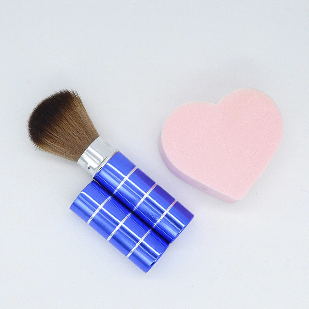 Retractable Blush Brush for Makeup Tool (9.2cm)