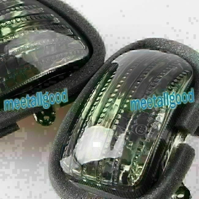 Front Turn Signal Light Lamp for Honda GL1800 Goldwing (2001–2010)