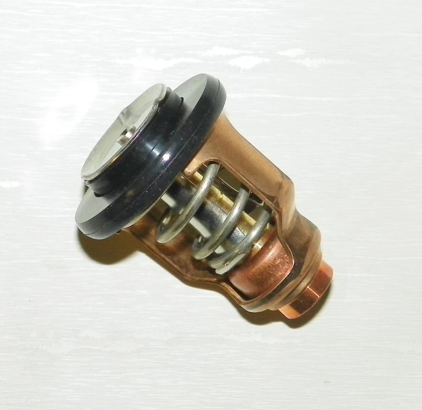 Thermostat for Honda Mercury Yamaha 70-300 HP 4-Stroke (775-220)