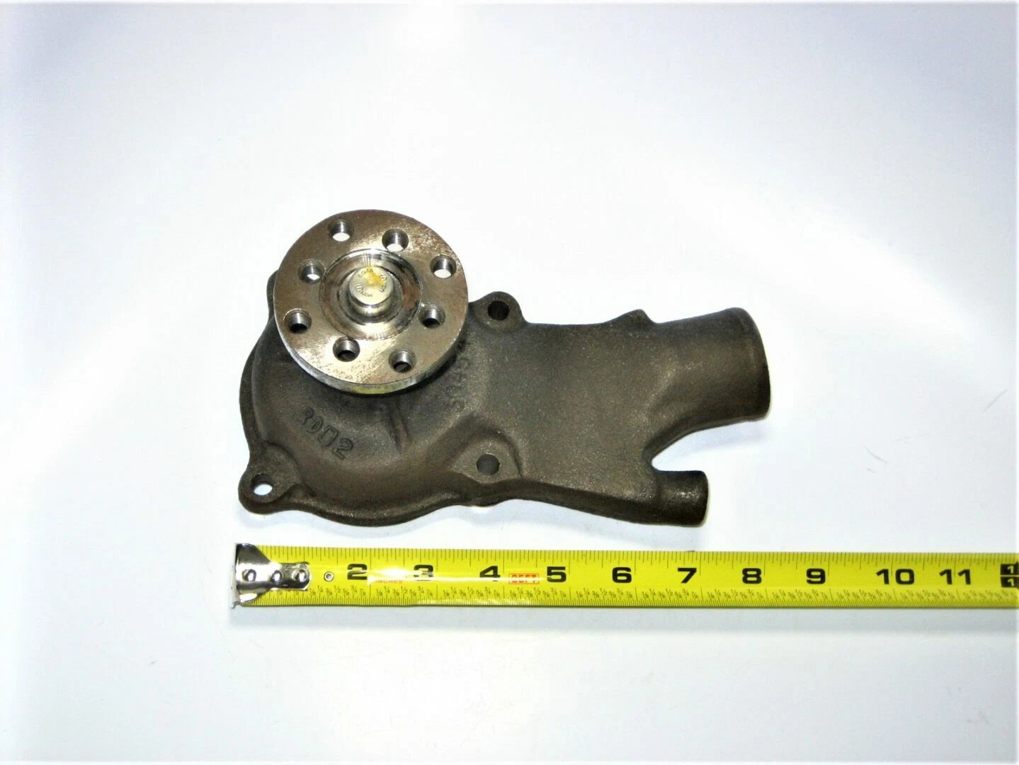Circulating Water Cooling Pump for Marine Power 3.0L Boat Engine (0025-071)