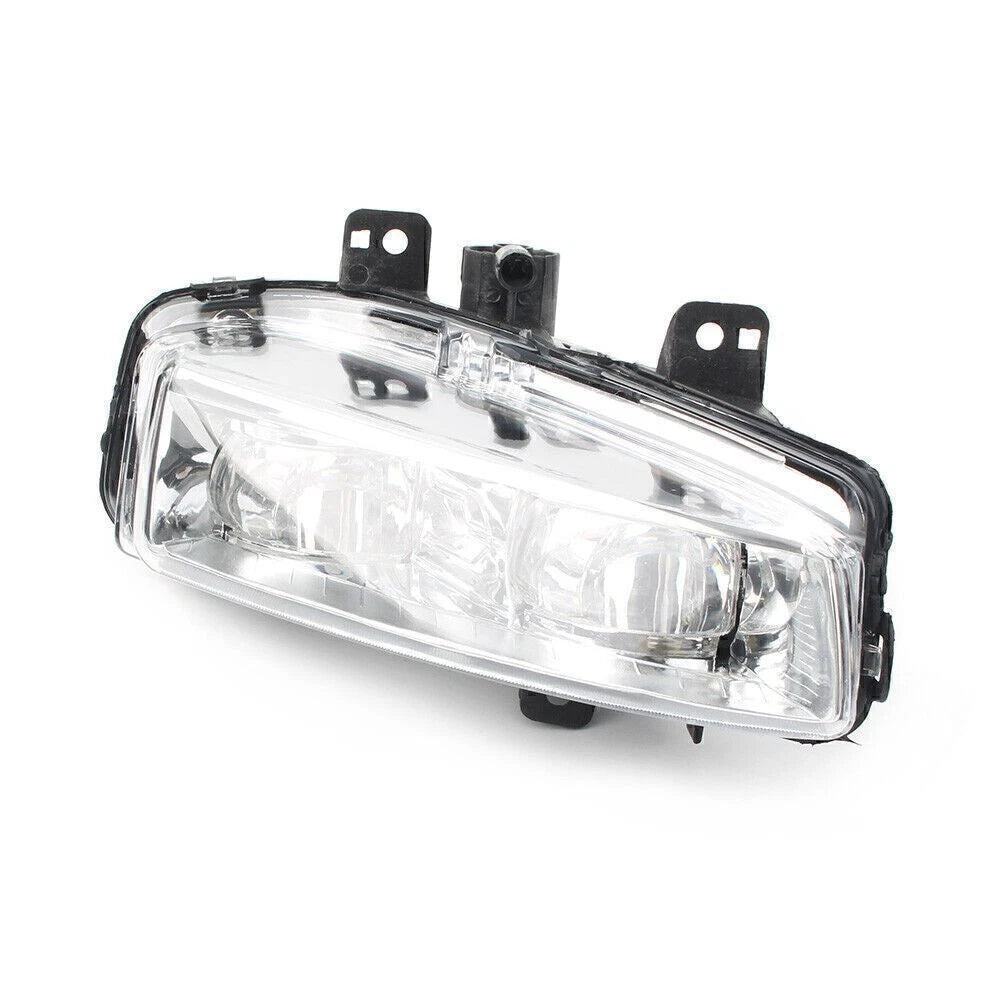 Front Right Fog Light for Land Rover Range Rover Evoque (2012–2015) LR026089