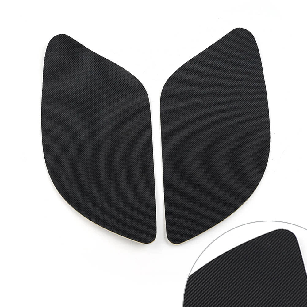 Tank Traction Side Pad for Yamaha YZF R15 (2017–2018) - Grip Decal Sticker