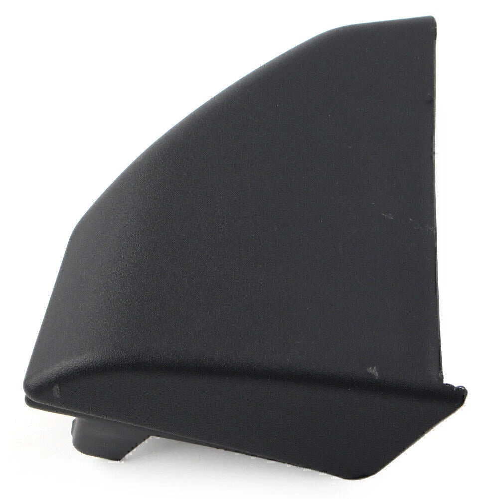 Left Rear Wheelarch End Cap for Land Rover Discovery 3 & 4 (2004–2016)