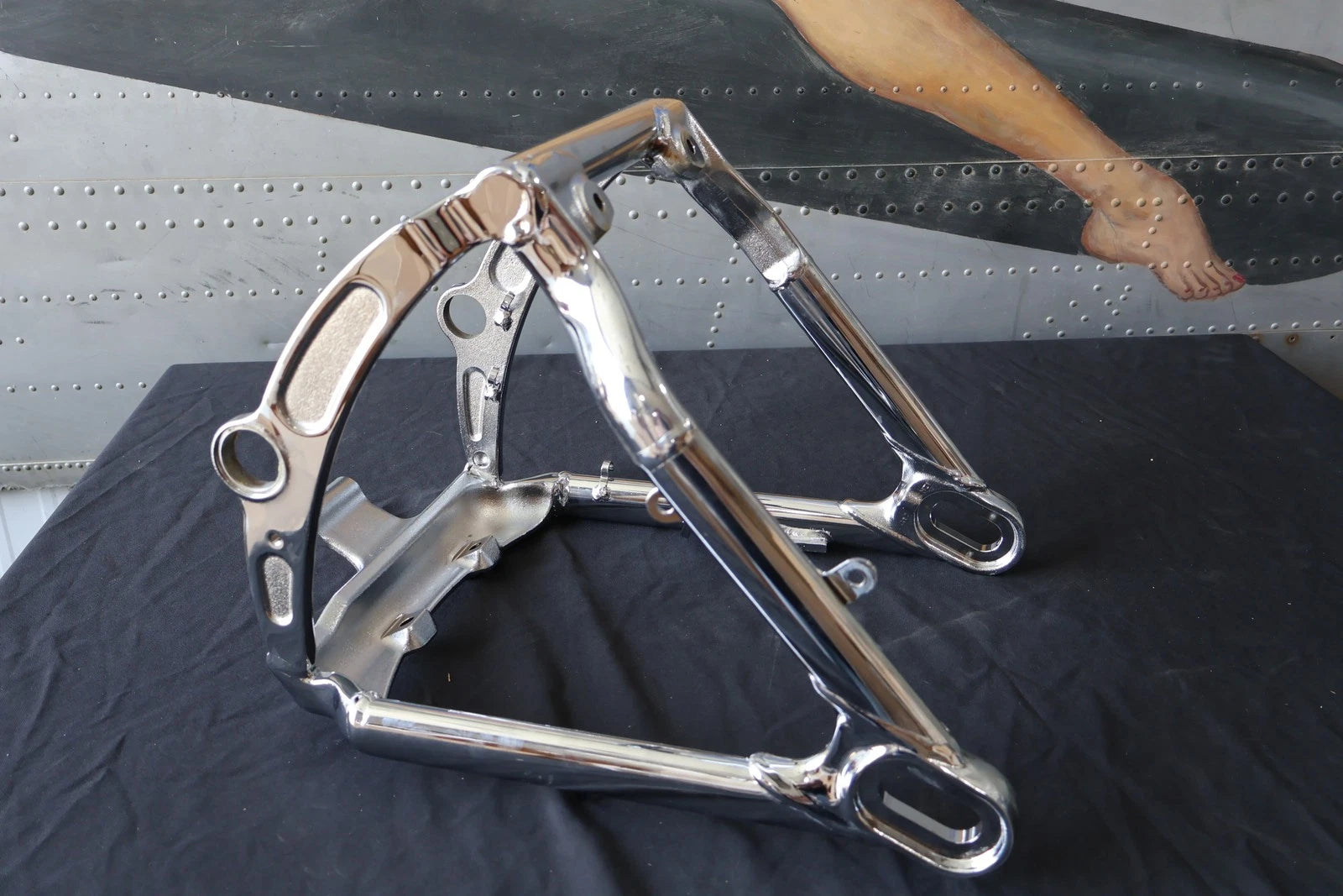 OEM Chrome Swingarm for Harley-Davidson FXCW/C Softail (2008–2011)