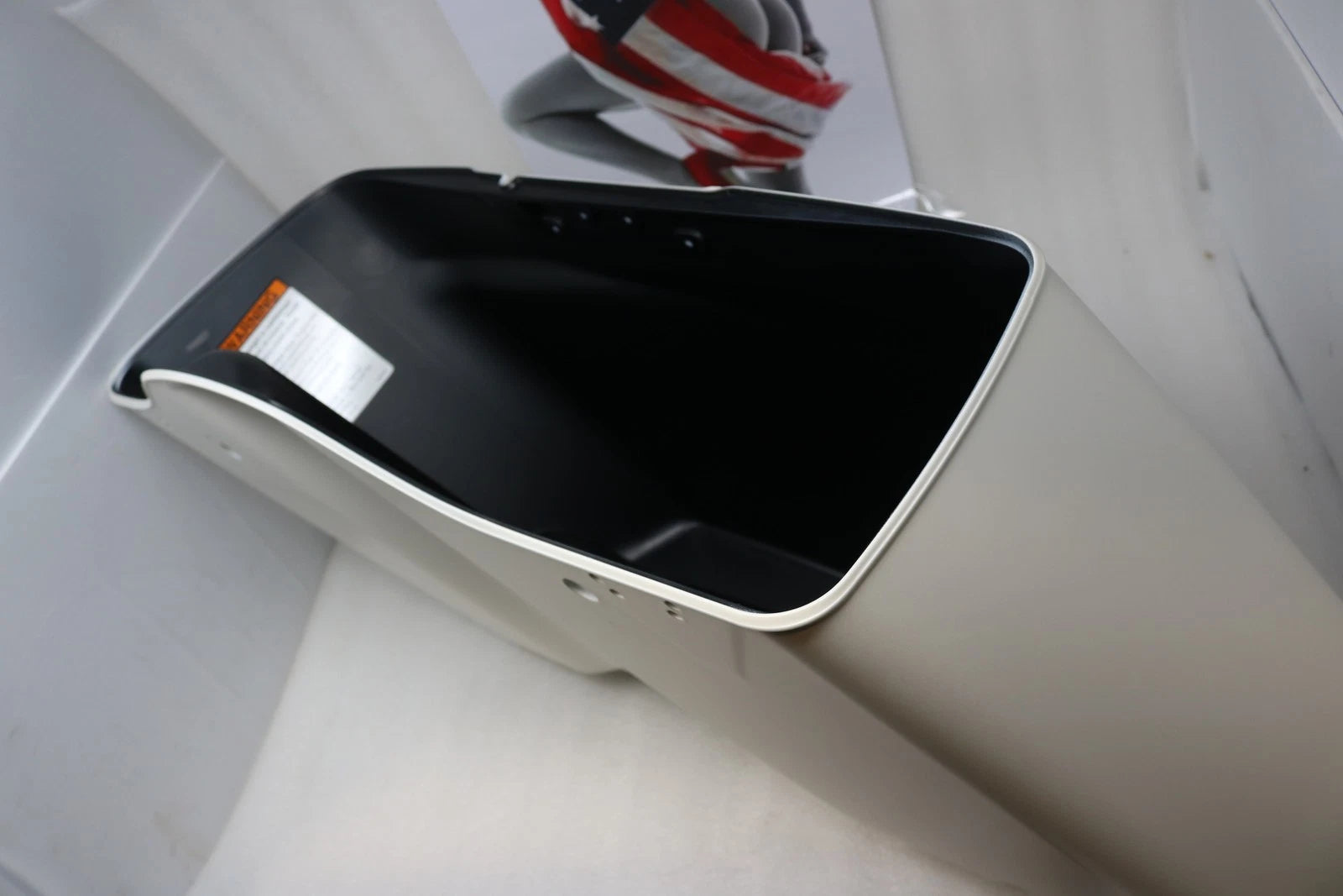 OEM Right Extended Saddlebag for Harley-Davidson Touring (2014–2023)