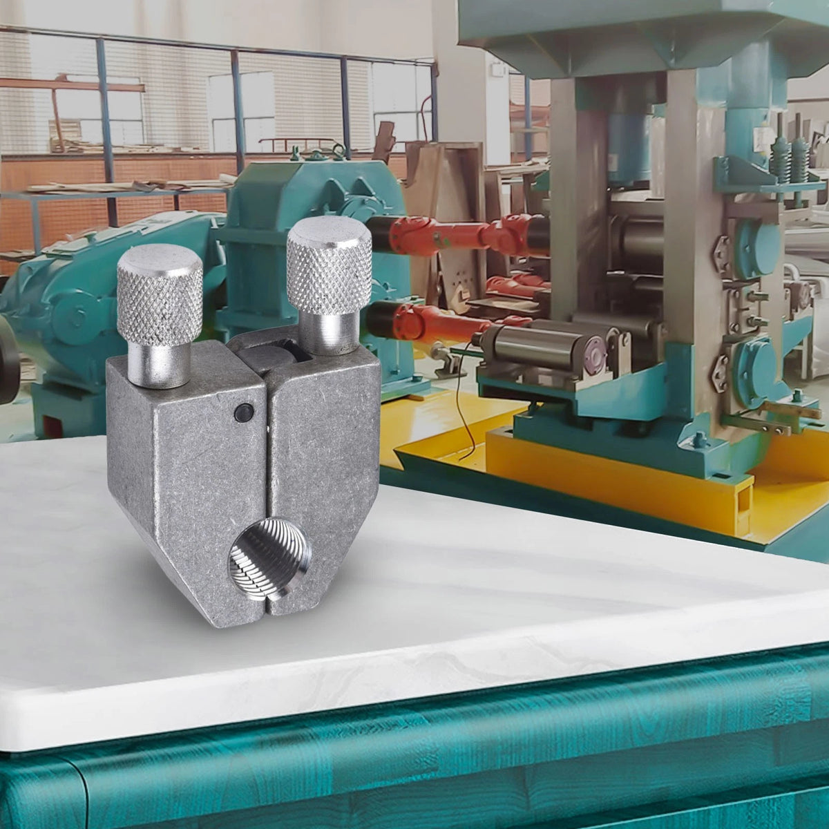 Sleeve Shaft Milling Machine for Easy Depth Setting and Fast Clamping