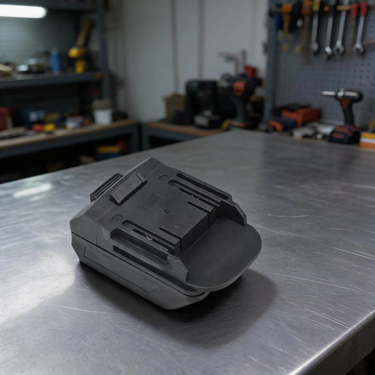 18V Li-ion Battery Adapter for DaYi 21V Power Tools