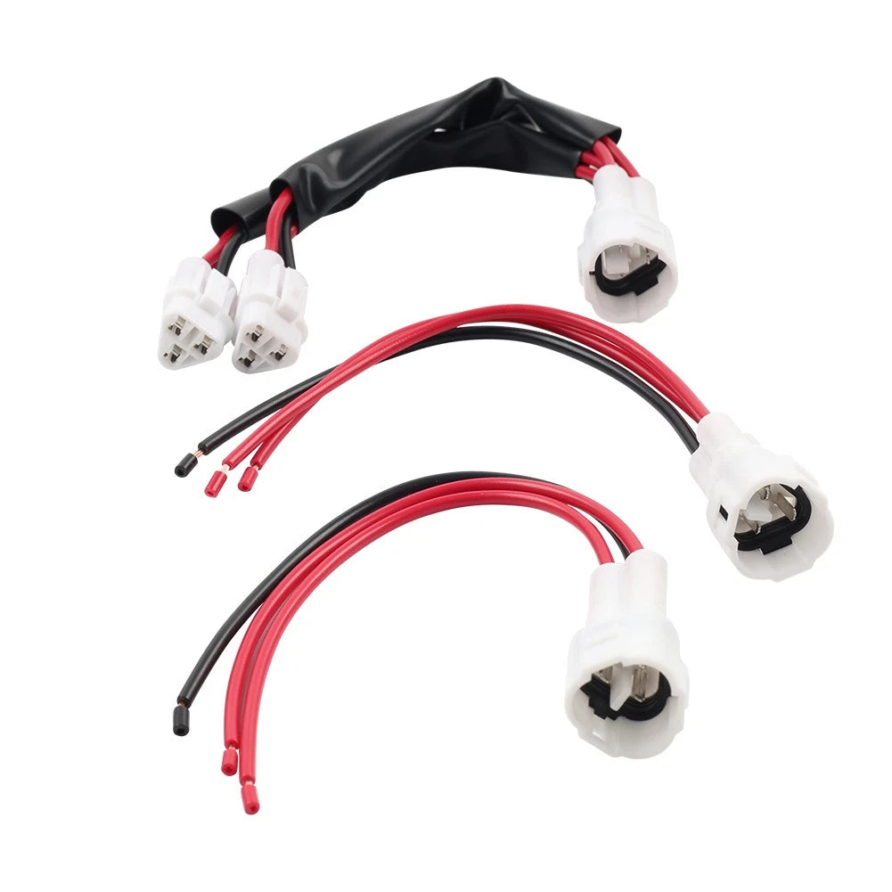 3X Power Outlet Splitter Plug USB Charger Connector for Yamaha Tenere 700 (2019–2023)