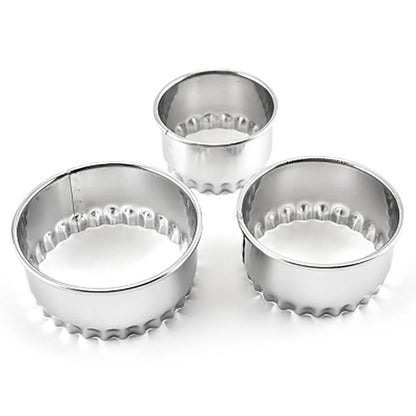 Set of 3 Crinkle Metal Pie Tart Cookie Cutters