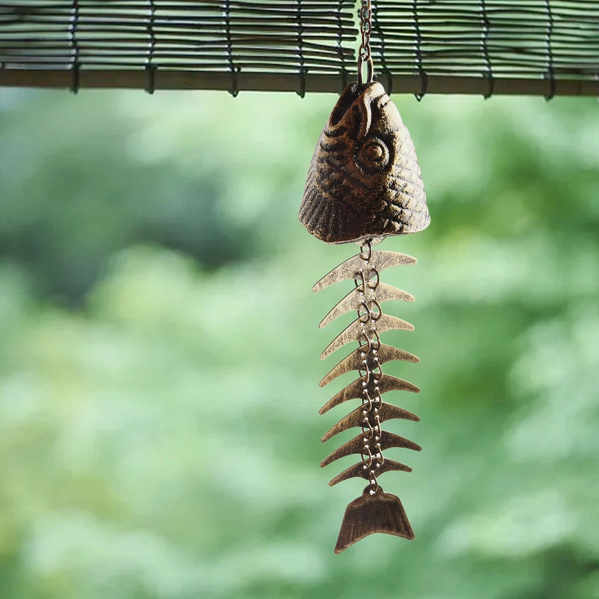 Fishbone Shape Bell Decoration Metal Wind Chimes for Homes and Gardens