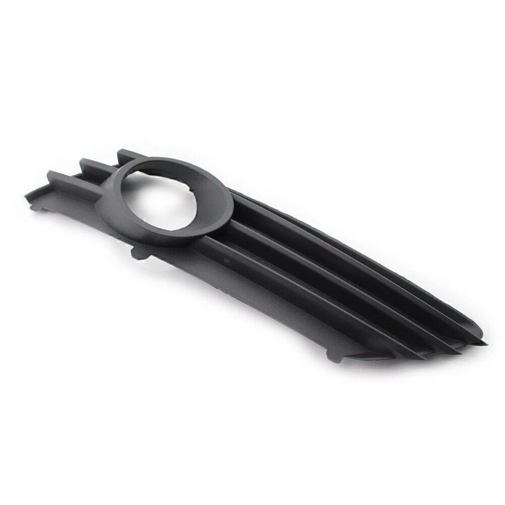 Left Front Bumper Lower Grille Fog Light Hole for Vauxhall Astra H (2004–2007)