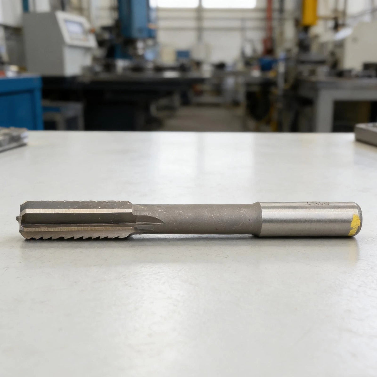 20mm HSS H7 Reamer with 6 Straight Flutes for Milling and Drilling
