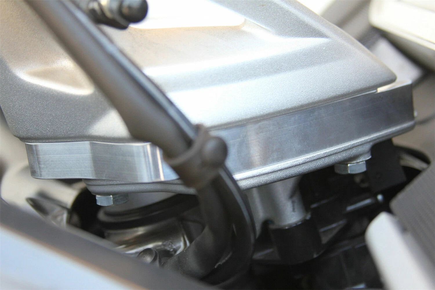 Pullback Handlebar Risers for BMW K1600GTL / GT (2012–2019)