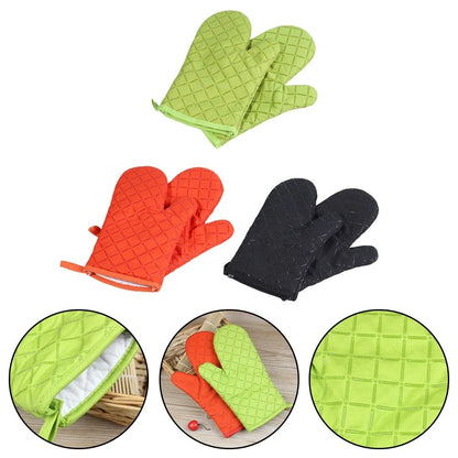 Silicone Heat Resistant Gloves for Kitchen Use (Universal Fit)