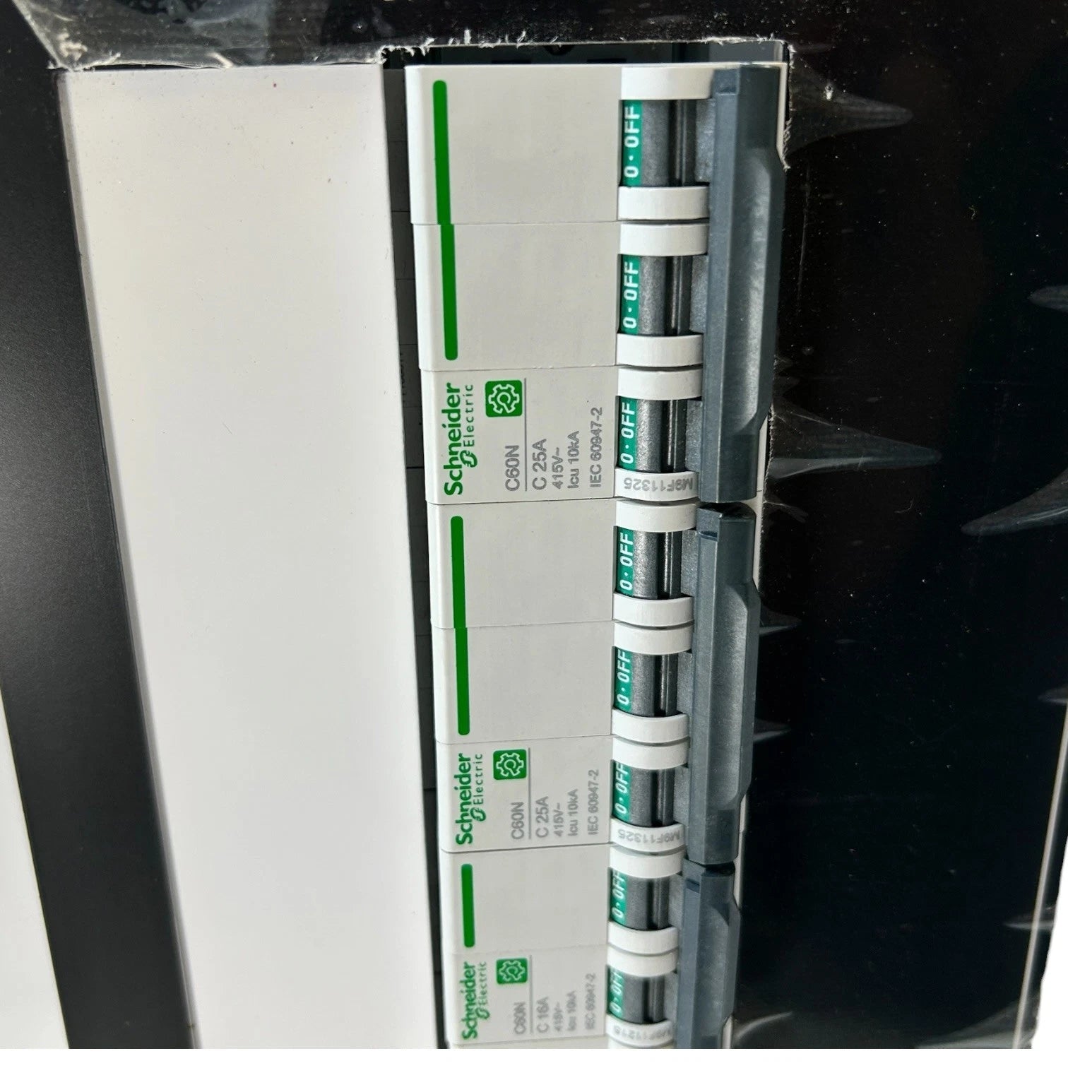C60 Circuit Breaker for Wards/Schneider AC Distribution Panel (A0300)