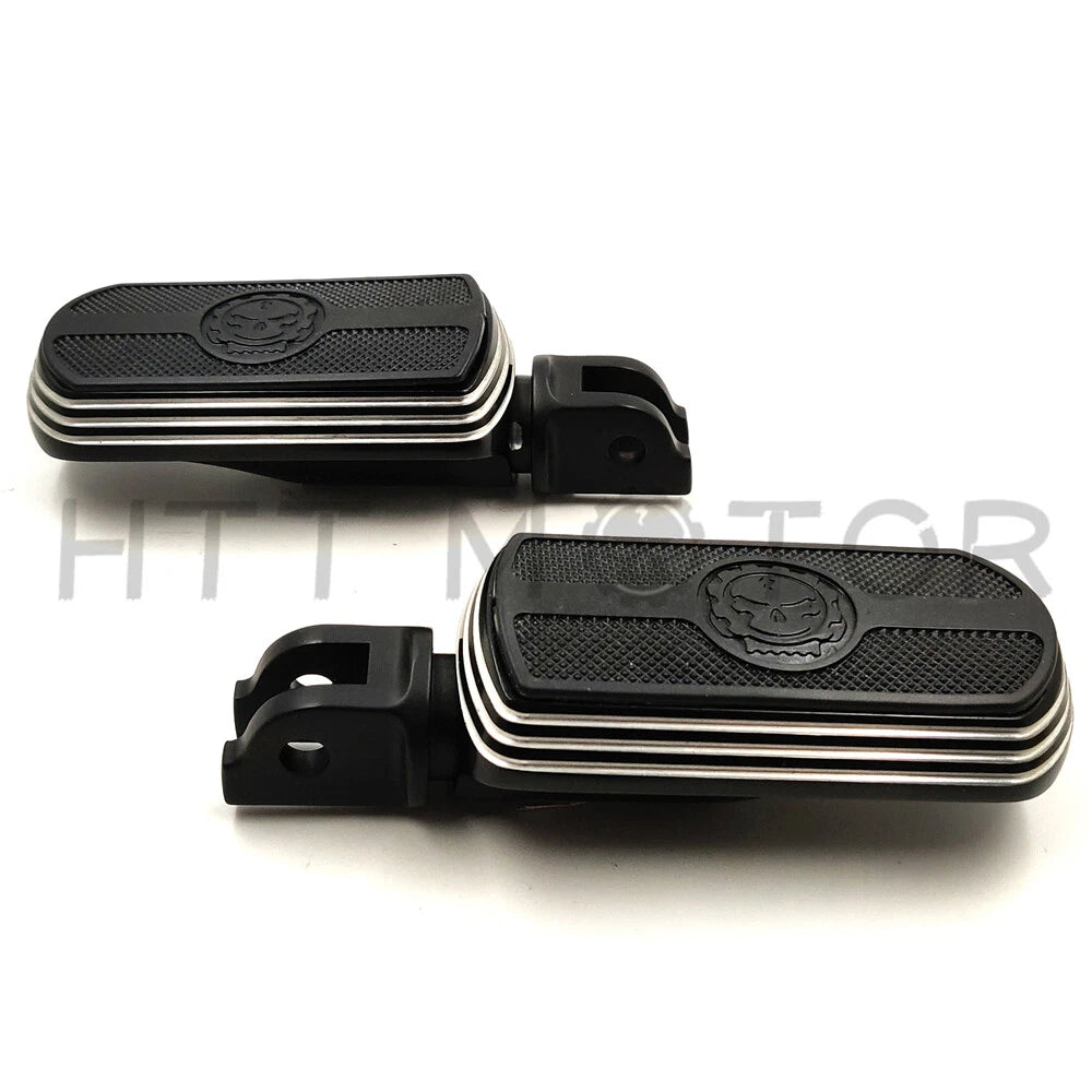 Chrome Skull Rubber Footpeg for Harley Breakout FXBR (2018–2019)