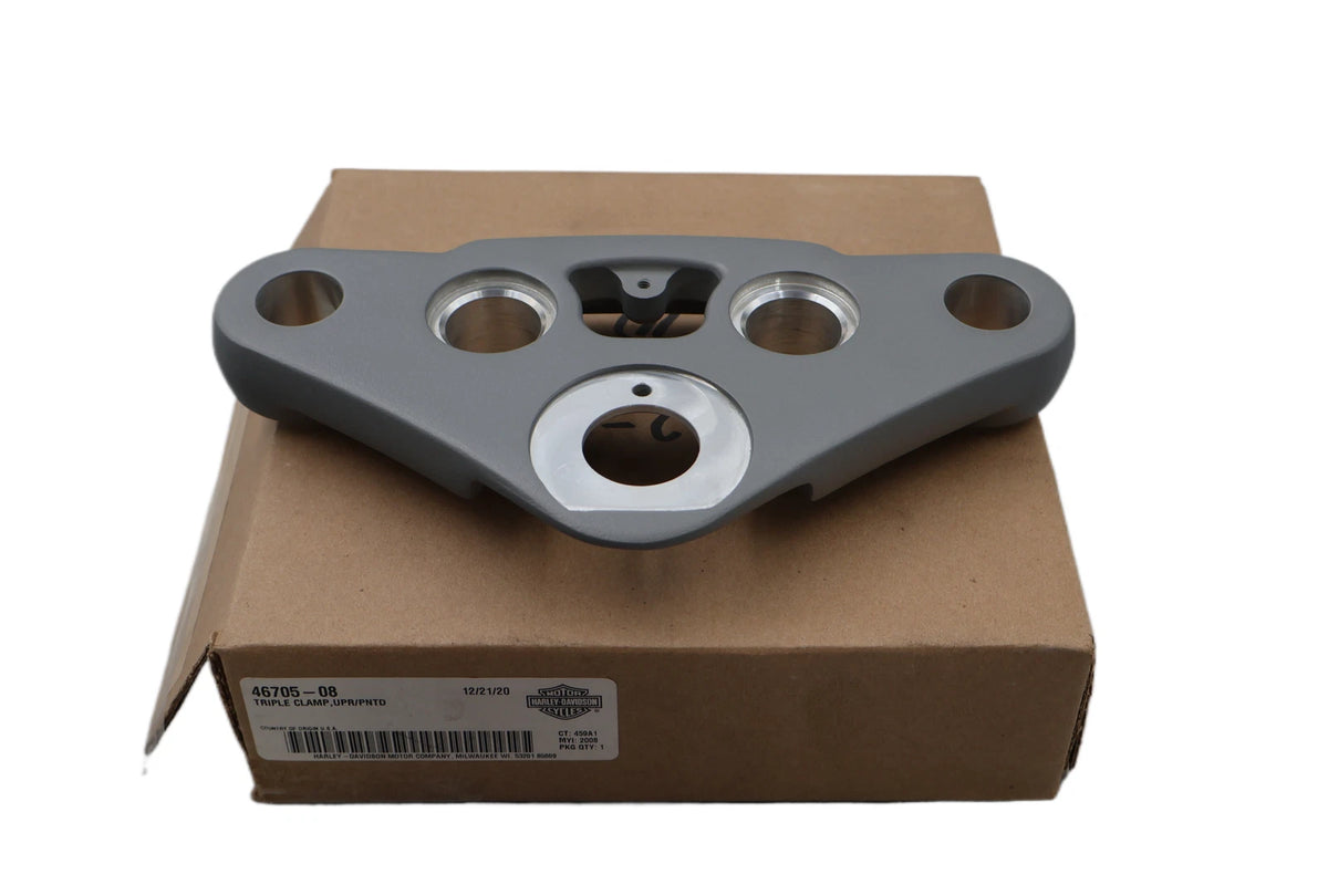 OEM Upper Triple Rocker for Harley-Davidson FXCW/C Softail (2008–2009)
