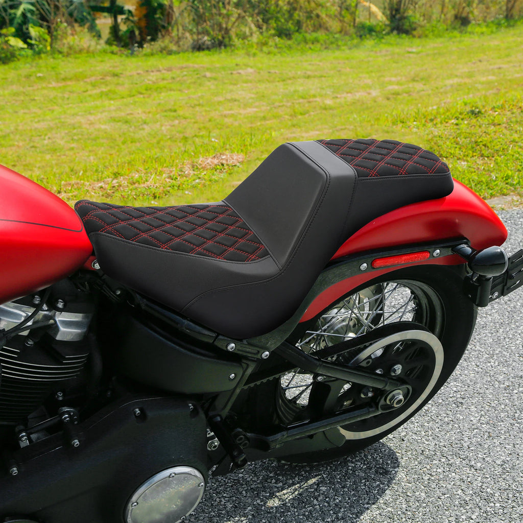 Driver & Passenger Seat for Harley Softail Standard FXST (2018–2025)