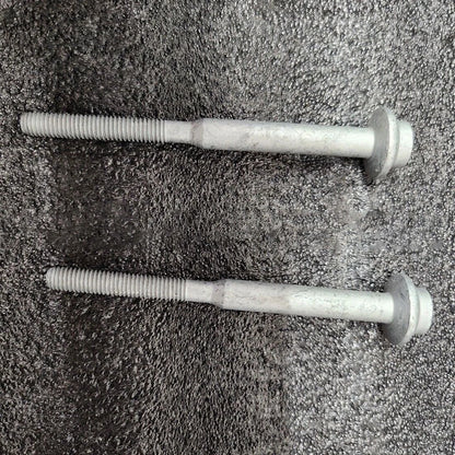 2 Injector Clamp Fixing Bolts for Skoda A6