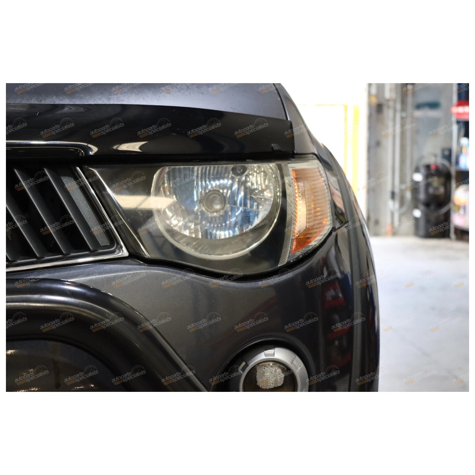 Headlight Cleaner & Restorer for Formula 1 (237ML) - Part #615874