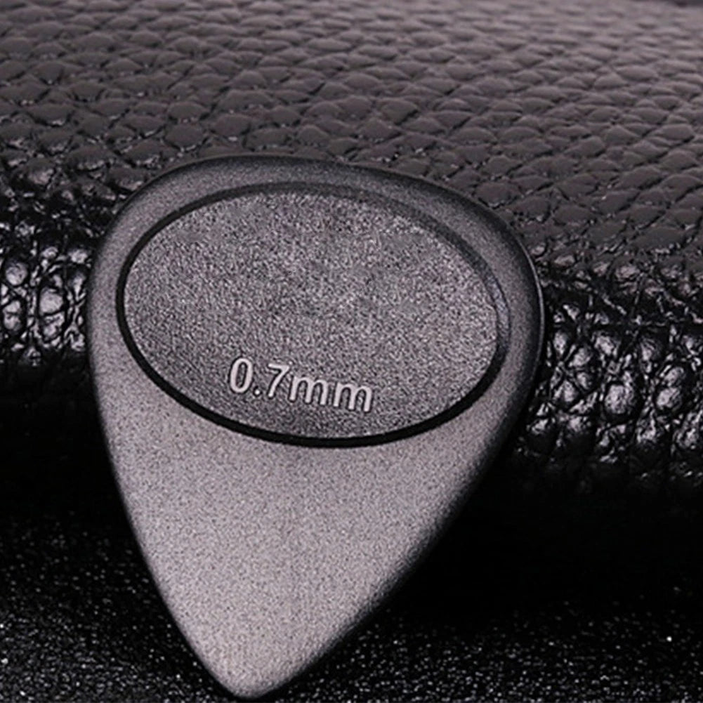 Set of 4 Guitar Picks for Ukulele 0.7mm Thickness