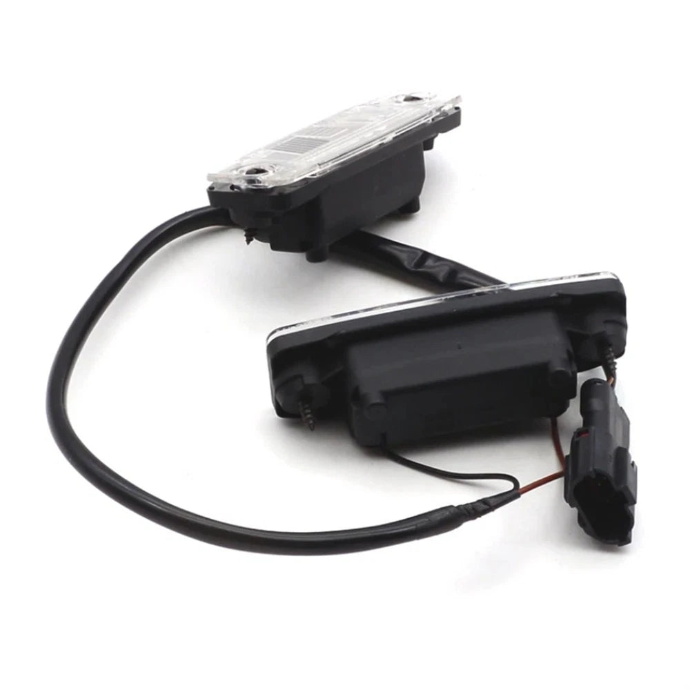 1× Rear License Plate Light Lamp Assembly 92501-2P000 For Kia Sorento 2011-2013