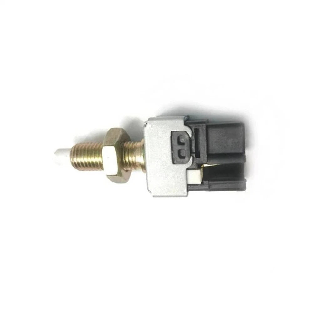 Brake Stop Light Switch UH71-66-490 for Mazda Mitsubishi Toyota Kia (–)