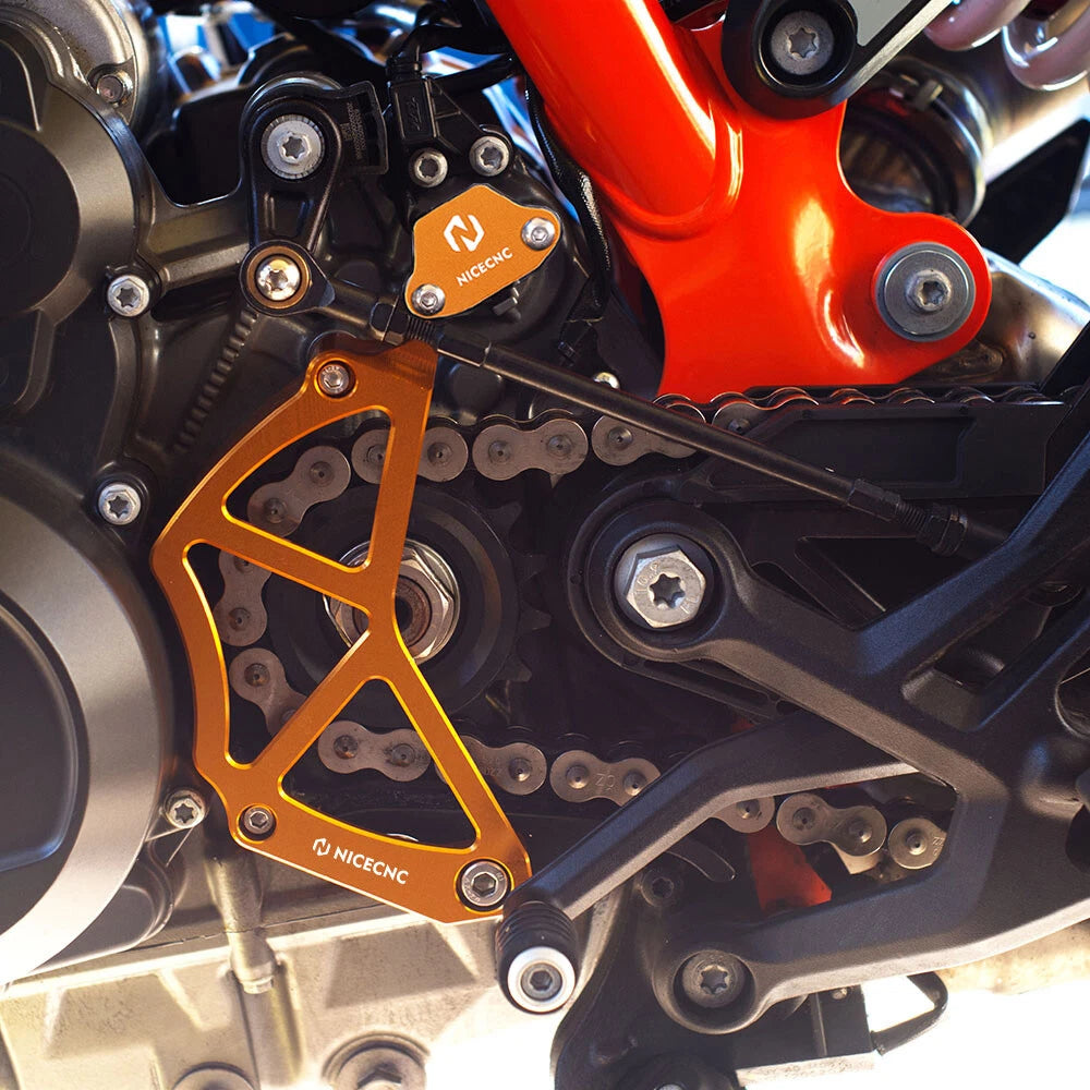 Engine Case Saver Chain Guard/Sensor Cover for KTM 790/890 Duke (ALL Year)