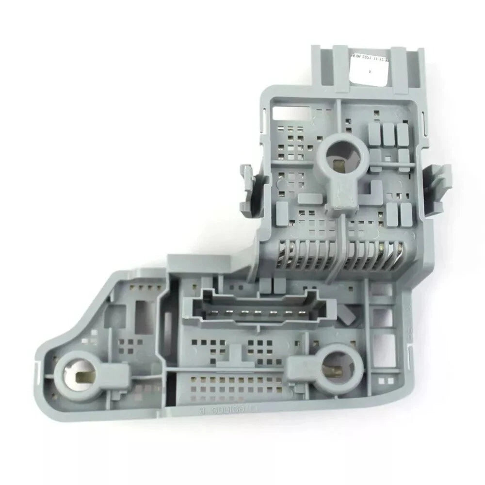 Rear Left Tail Light Bulb Holder A2048202277 for Mercedes C Class (2012–2014)