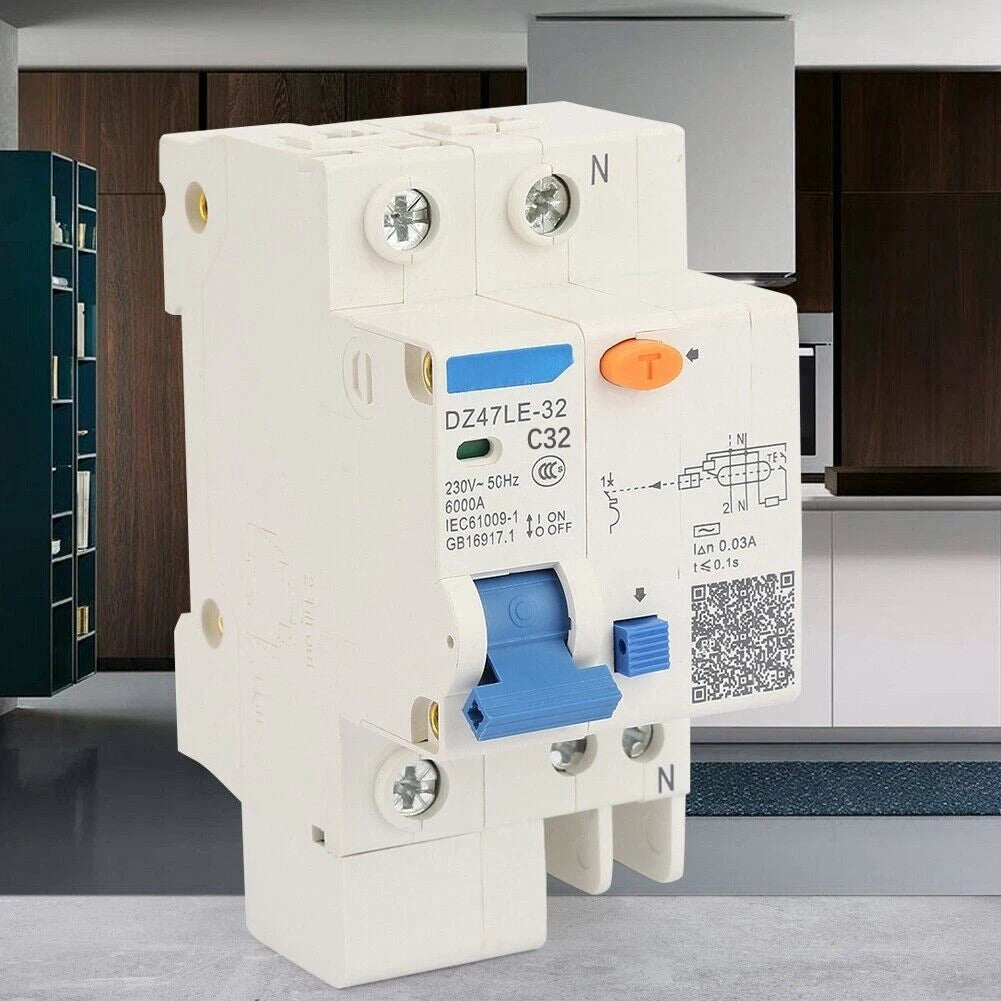 High Performance DZ47LE 32 1P+N 230V Safety Breaker with Overload Protection