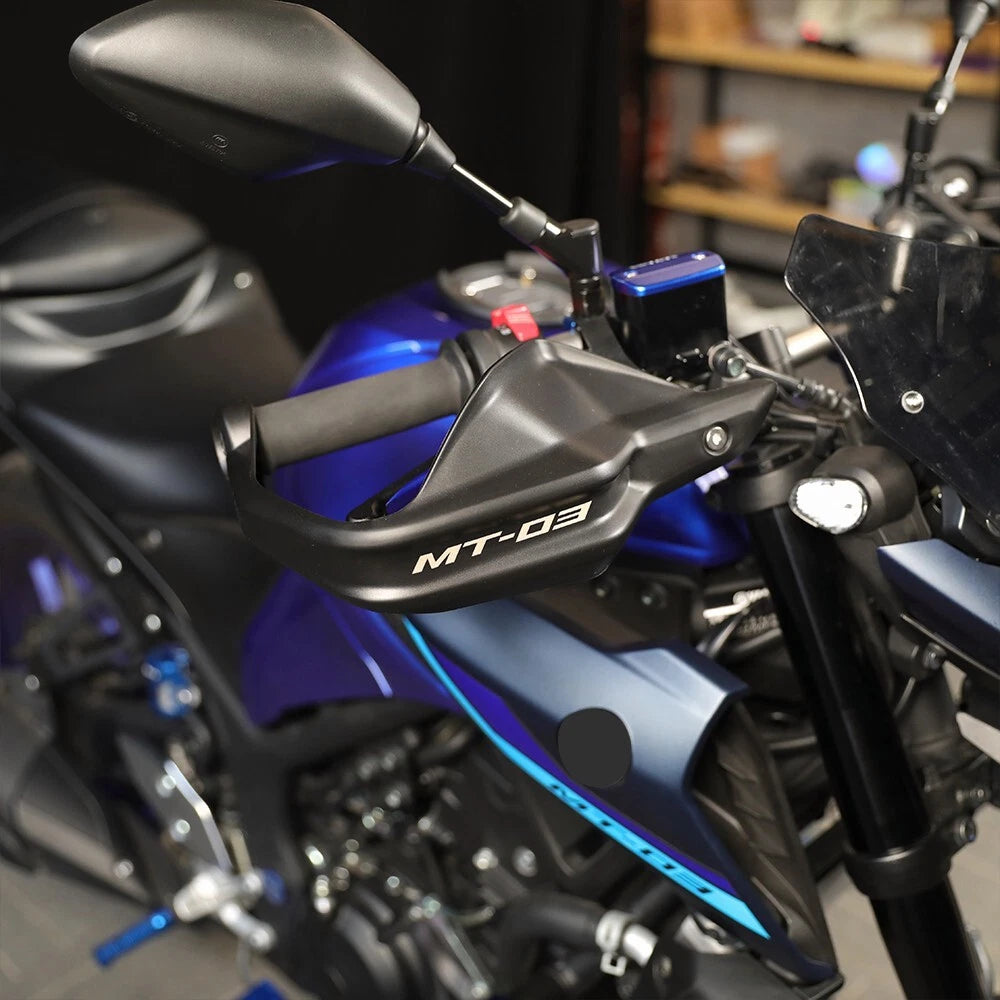 Black Handlebar Handguards Protector for Yamaha MT-03 MT-25 (2017–2024)