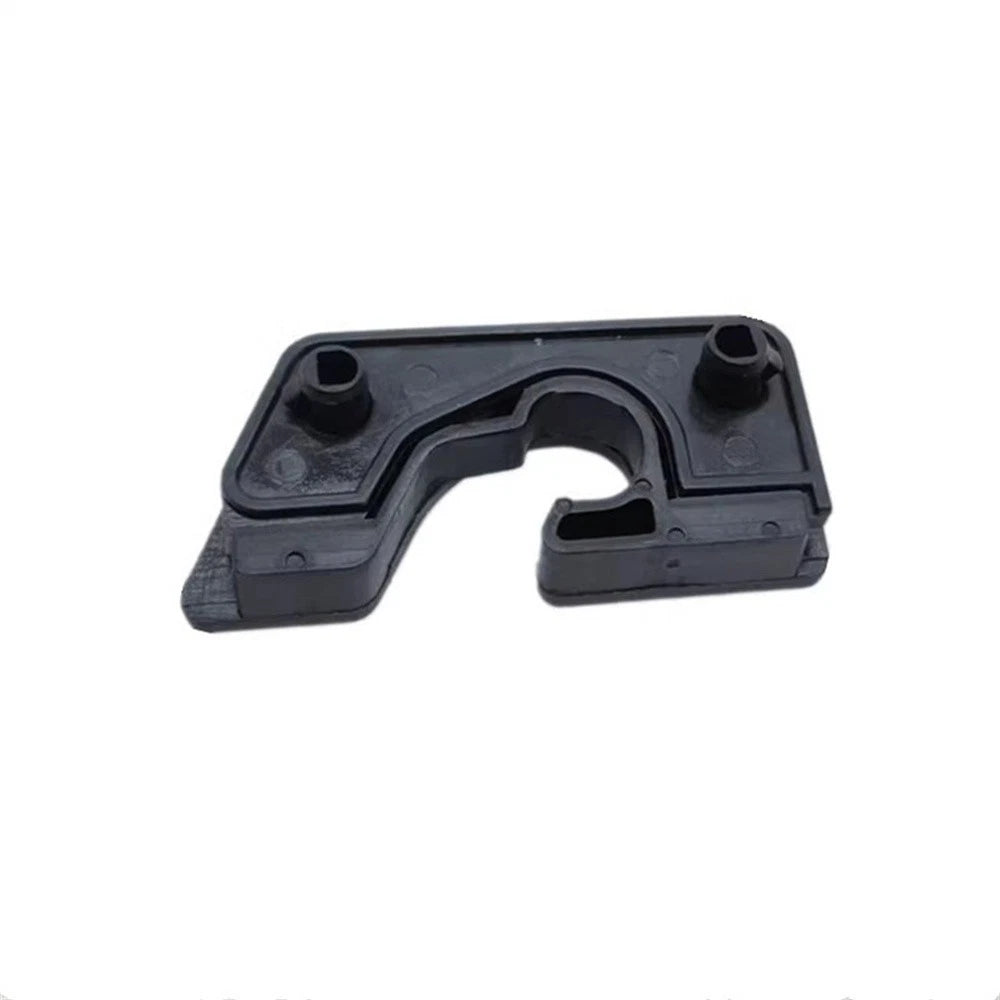 Right Rear Trunk Storage Panel Cover Clip for Mazda 3 (2010–2019) BBN9-68-321