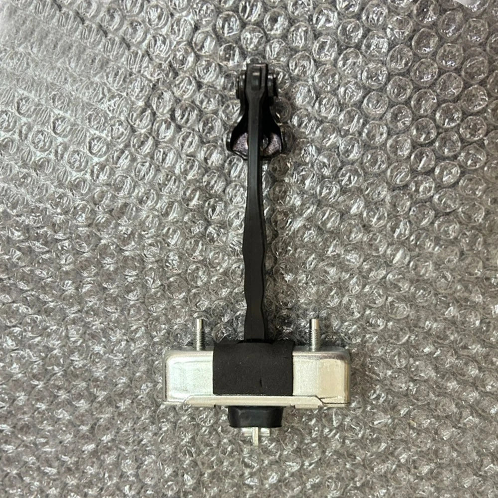 Door Check Strap Stopper Hinge for Toyota Highlander (2014–2019) 68620-0E060