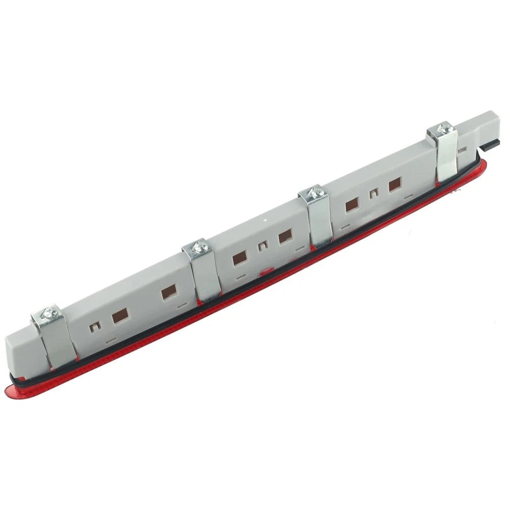 Red 3rd Rear Brake Stop Light 2038201456 For Mercedes C-Class W203 2001-2007