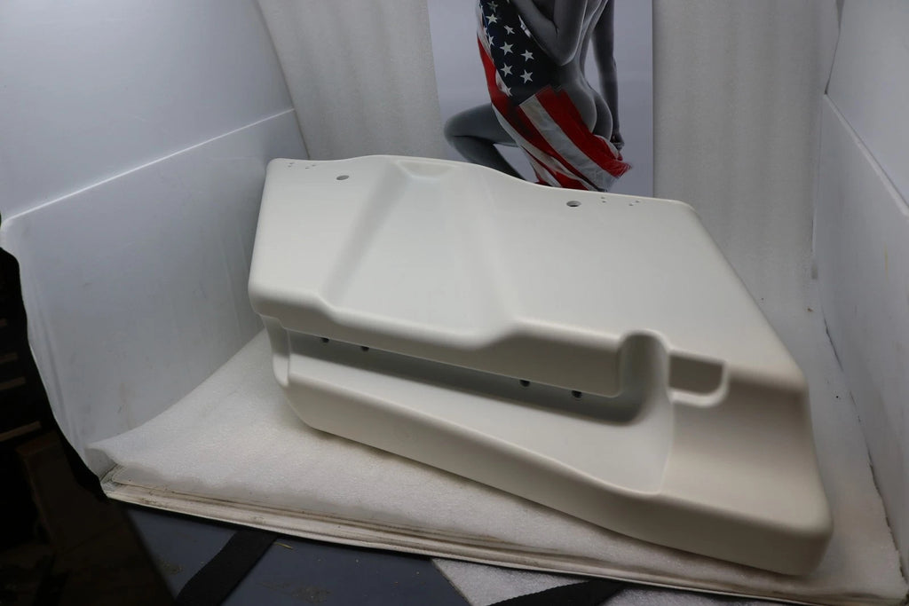 OEM Right Extended Saddlebag for Harley-Davidson Touring (2014–2023)
