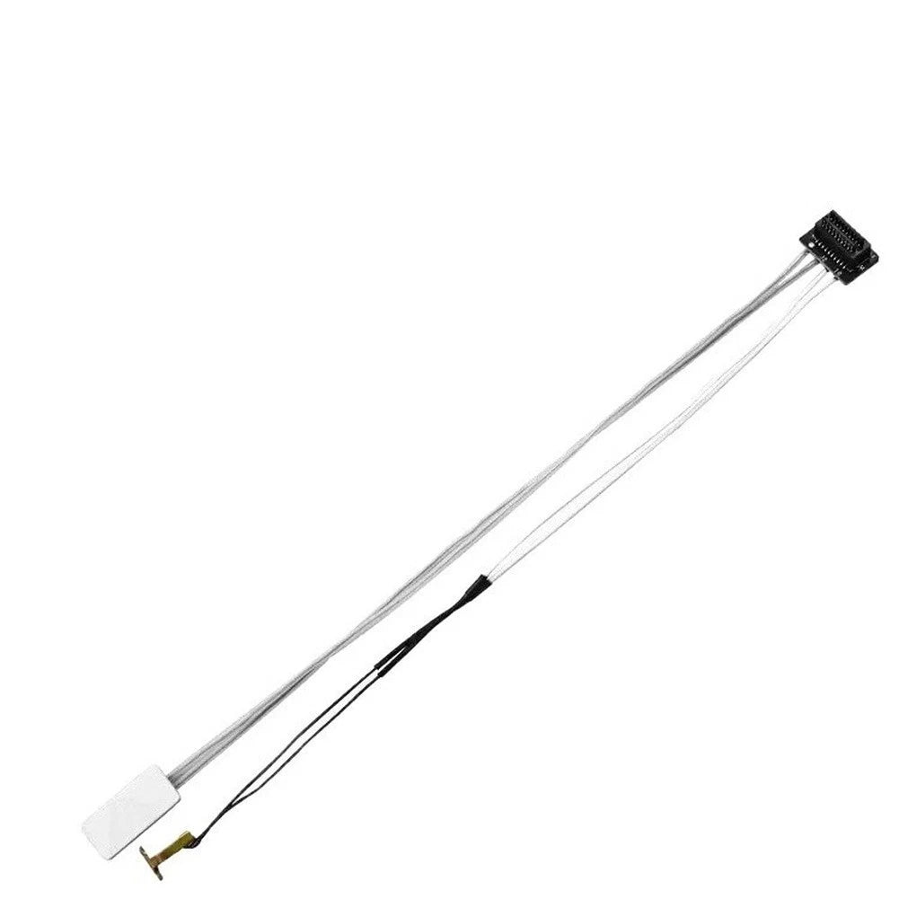 Miniature Heating Element with Thermistor for Precise Temperature Measurement