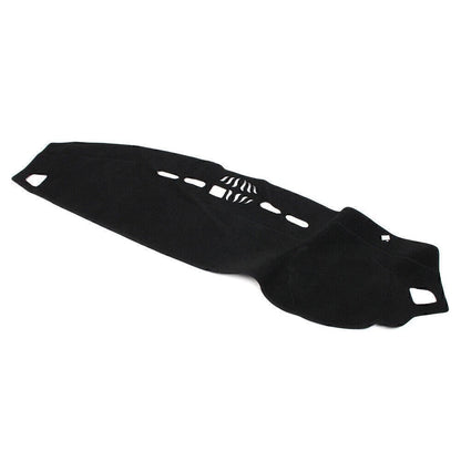 Dash Mat for Land Rover LR3 Range Rover Sport (2005–2016)