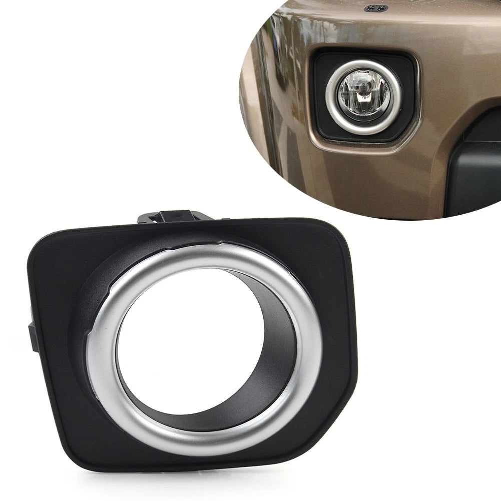 Fog Light Bezel Cover Right for Land Rover LR4 (2010–2016)